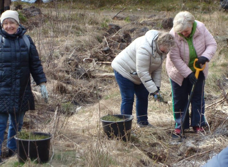 CELEBRATE-ARBOR-DAY0009