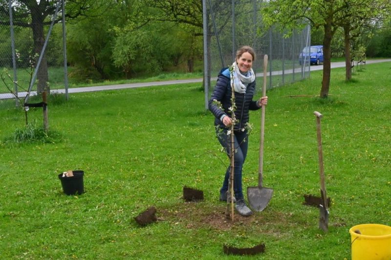 CELEBRATE-ARBOR-DAY0011